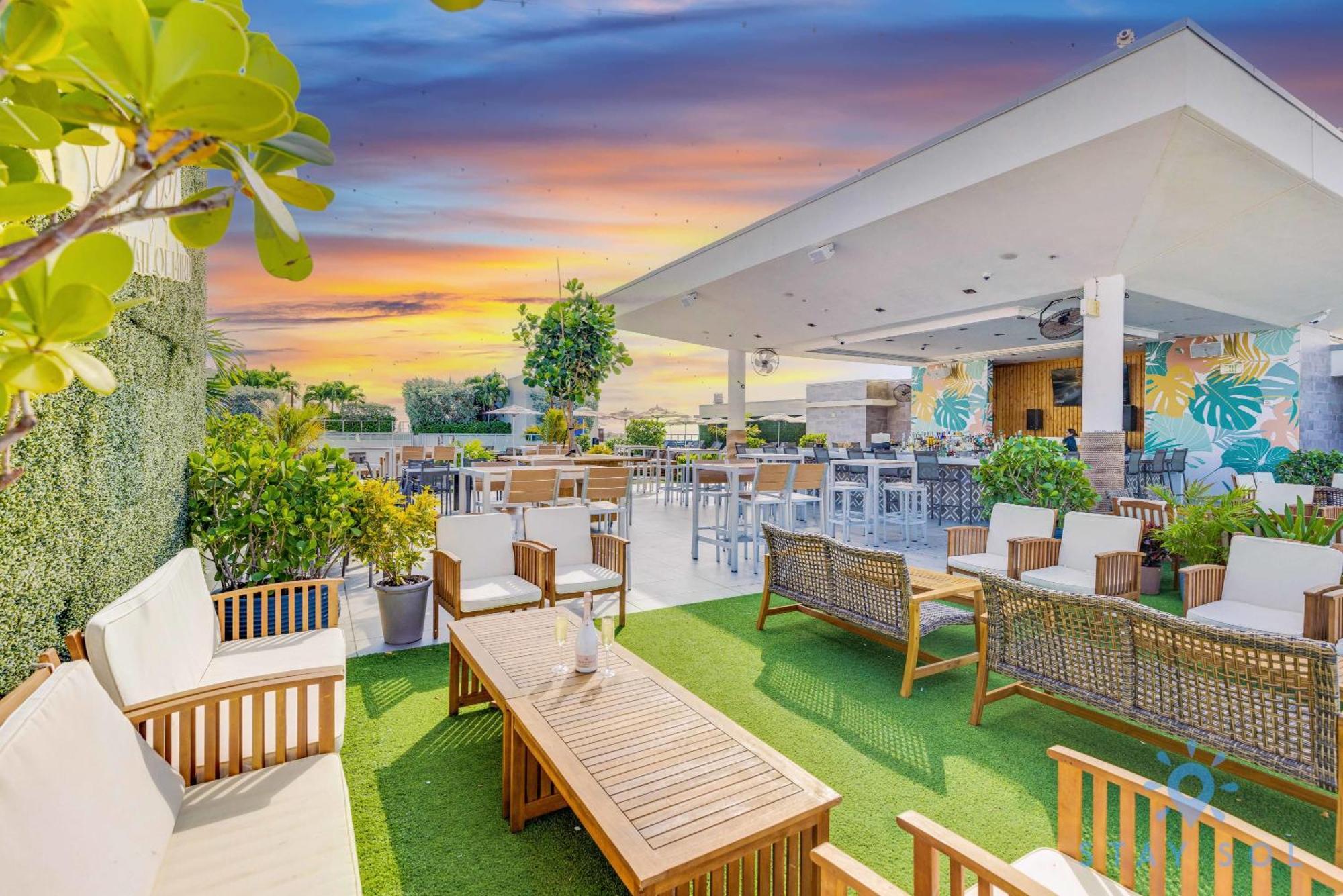 Appartement Rooftop Pool - Balcony - Boardwalk Hollywood