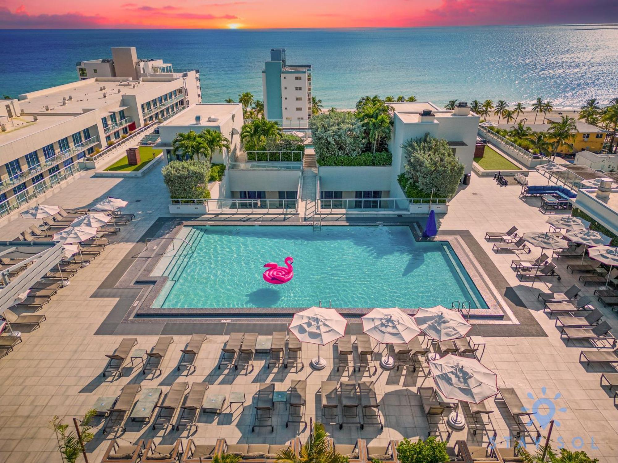 Appartement Rooftop Pool - Balcony - Boardwalk *